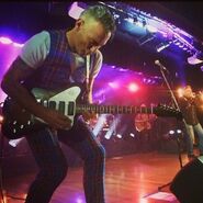 Anthony performing during the band's 2014 reunion.