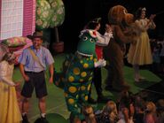 The Land Wiggly Friends in "The 2002 Tour"