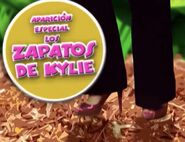 Kylie's shoes title in Spanish