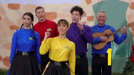 JoannieWorksWithFiveHammers17