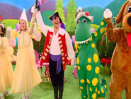 Captain Feathersword, Dorothy and Fairy Larissa in "Dorothy the Dinosaur's Party" (2007)
