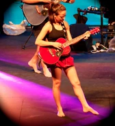 BMHi683CIAAEcXR.jpg (420 KB) Caterina holding Mini Maton acoustic guitar