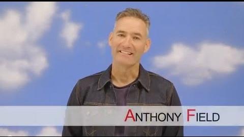 Anthony_Field,_from_The_Wiggles,_supporting_Soldier_On