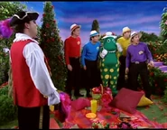 AtPlay51.jpg (60 KB)