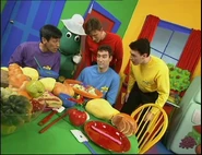 Foodman43.jpg (75 KB) Greg and the others cheering up Anthony in Foodman