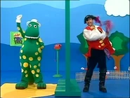 TootToot!308.png (484 KB) Captain and Dorothy