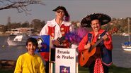 Captain Feathersword, Fernado la guitarrista and Fernandito the Yellow Wiggle in Episodio 10.