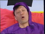 WakeUpJeff!218.jpeg (48 KB) Jeff sleeping