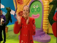 CaterinainIt'sTimetoWakeUpJeff!.jpg (66 KB) Caterina in "It's Time to Wake Up Jeff!"