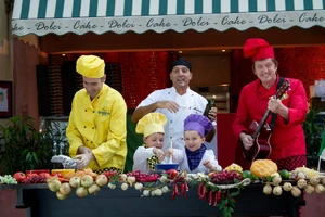 Greg, Murray, Alfonso, Antonio and Nicholas