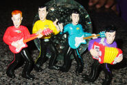 The Wiggles in Wiggly Figures