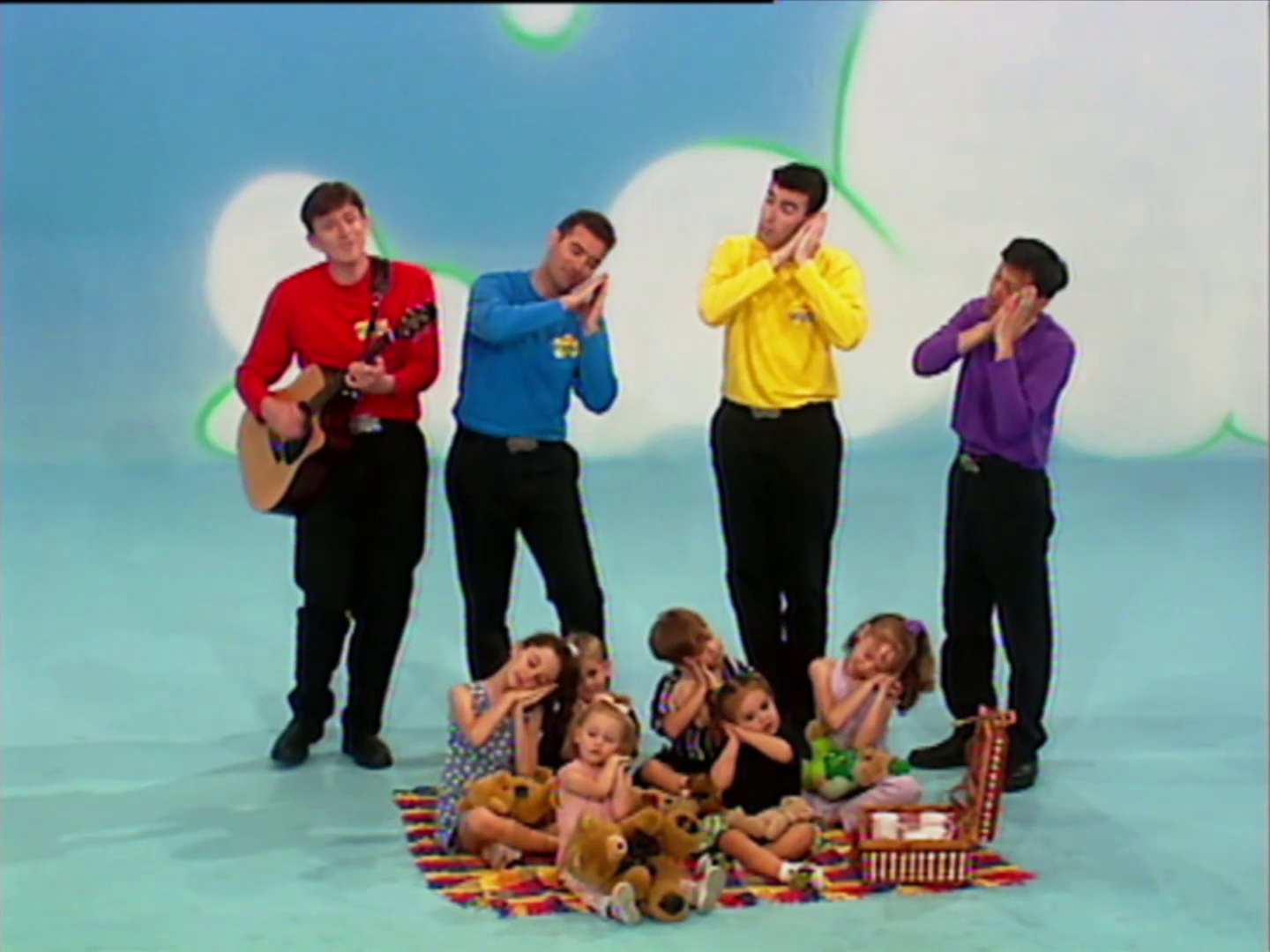 Wiggles musical rock hot sale a bye bear