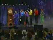 "Wake up, Grandfather Clock!"