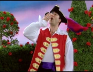 AtPlay43.jpg (61 KB)