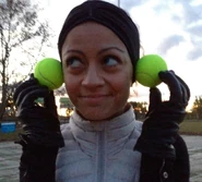 CaterinaPlayingTennis.jpg (112 KB) Caterina playing tennis