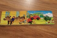 The-Wiggles-1997-Squeak-Board-Book-Meet-The- 57 (1)