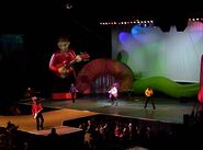 The Murray Balloon in"The Wiggles' DANCE! Tour"