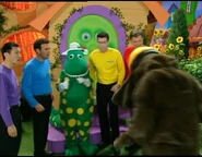 AtPlay68.jpg (51 KB)