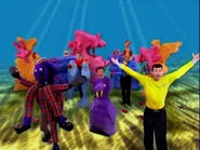 Henry'sUnderwaterBigBand(1999)54.png (696 KB)