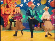 TopoftheTots120.jpg (81 KB) Anthony, Caterina and Lucy