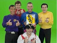 The Wiggles and Captain Feathersword in 2007