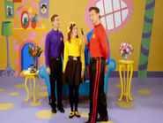 The Replacement Wiggles in "Emma's Missing Bow"