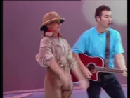 Donna as the zookeeper in "Wiggledance!"