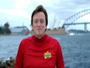 Even though you're allergic to peanuts, you can still sing about them. Come on, everyone. Let's sing the peanut butter song.