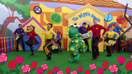 "Dippy Do Dinosaur Dance"