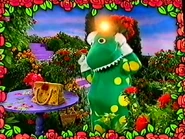 Dorothy and the music bug