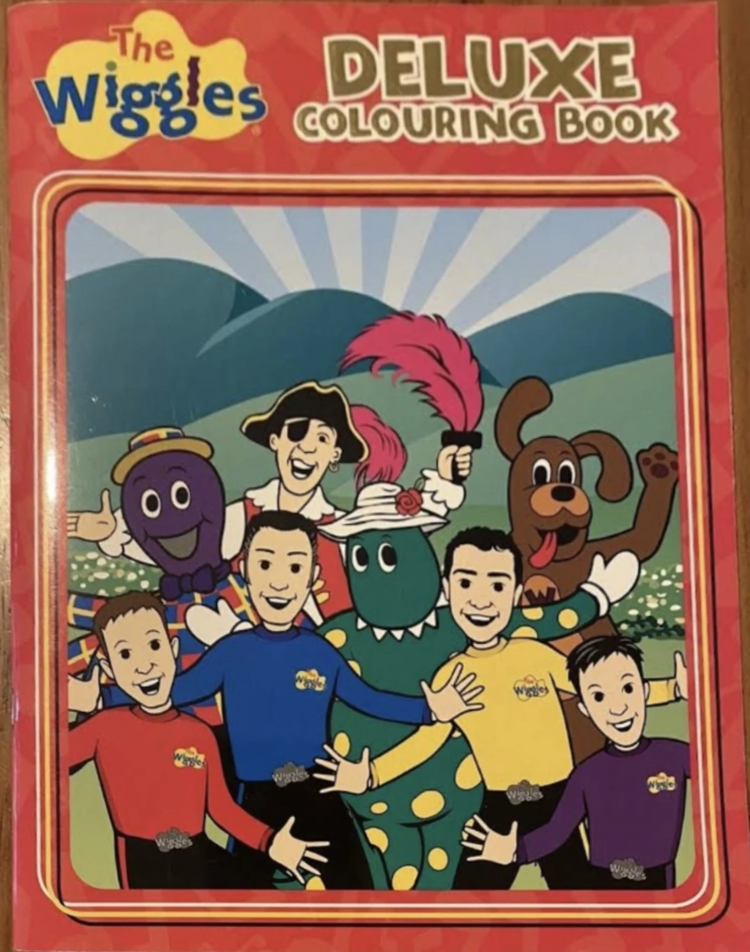 Deluxe Colouring Book (2008 book) | Wigglepedia | Fandom