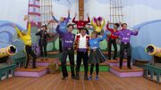 We'reAllFriends(FruitSaladTV)33.jpeg