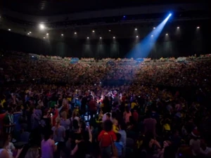 Simon and the audience