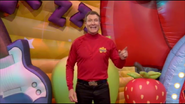 Simon in "The Wiggles Meet The Orchestra!"