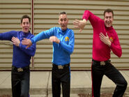 The Professional Wiggles in "Apples & Bananas"