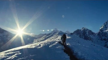 Apple_-_iPad_Air_-_TV_Ad_-_Light_Verse