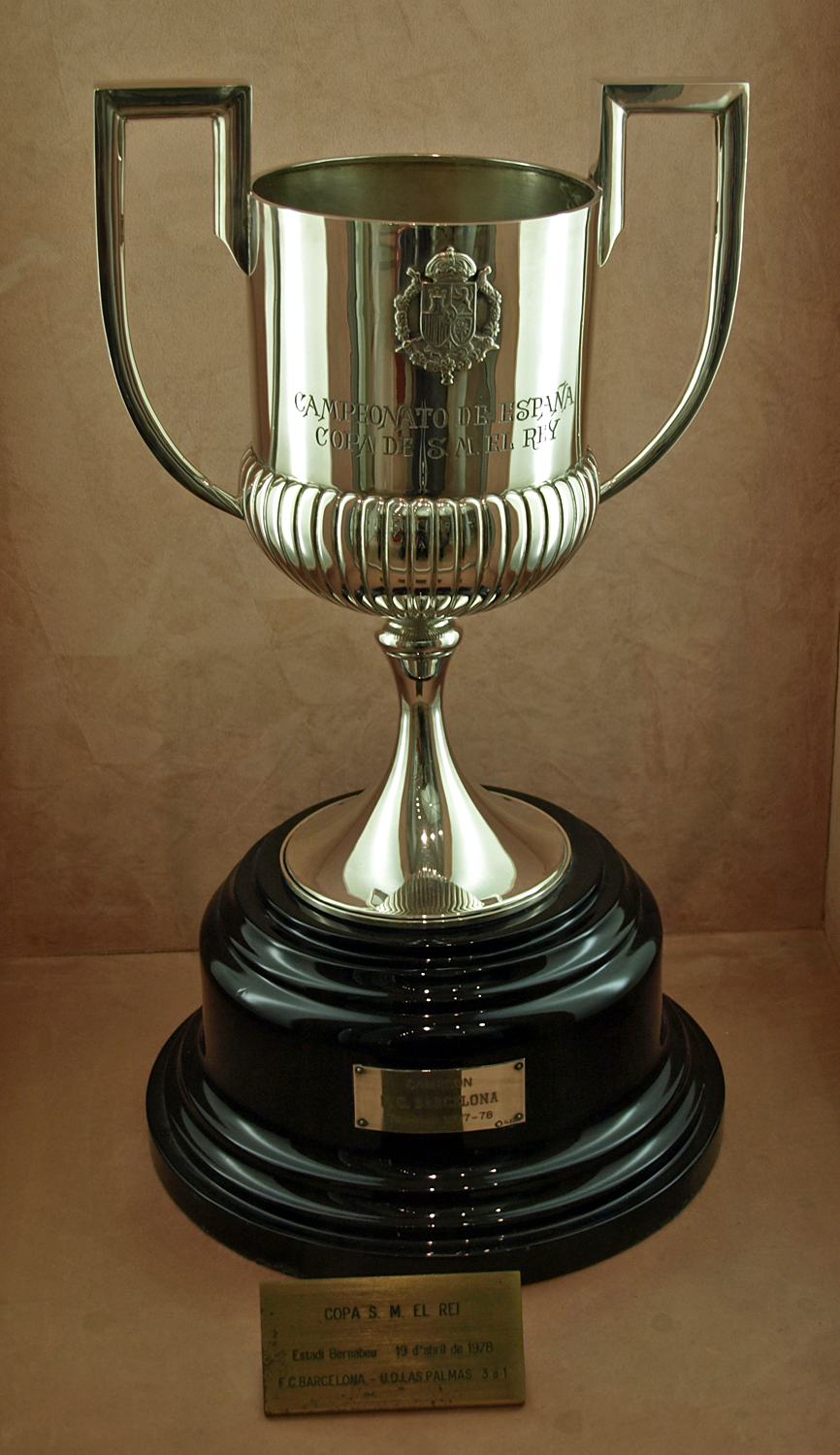 Final de la Copa del Rey: Así es el trofeo de la Copa del Rey: de qué está  hecho, cuánto pesa y quién lo fabrica