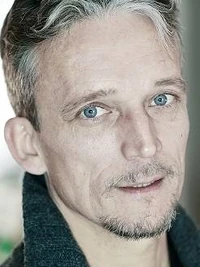 François DelaiveÉcoutez sa voix sur RS Doublage