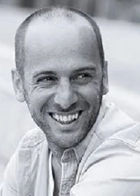 Romain AltchéÉcoutez sa voix sur RS Doublage