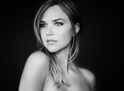 Arielle Kebbel | Wiki Doublage francophone | Fandom