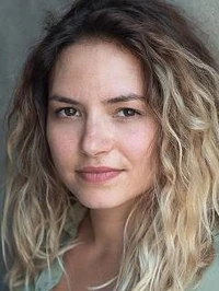 Valérie BeschtÉcoutez sa voix sur RS Doublage