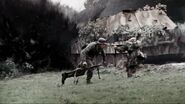 SS trooper carrying an MG-42