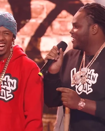 wild n out crop hoodie