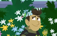 The hummingbird is attracted by the flowers in Chris' hair, allowing him to activate Hummingbird Power.