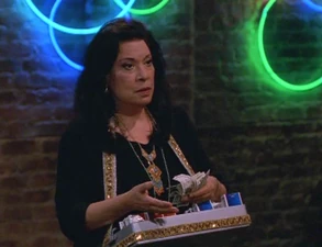 Rosario when she first meets Karen in 1985.