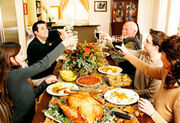 Family-dinner-thanksgiving-photo-270-jsub-3182635