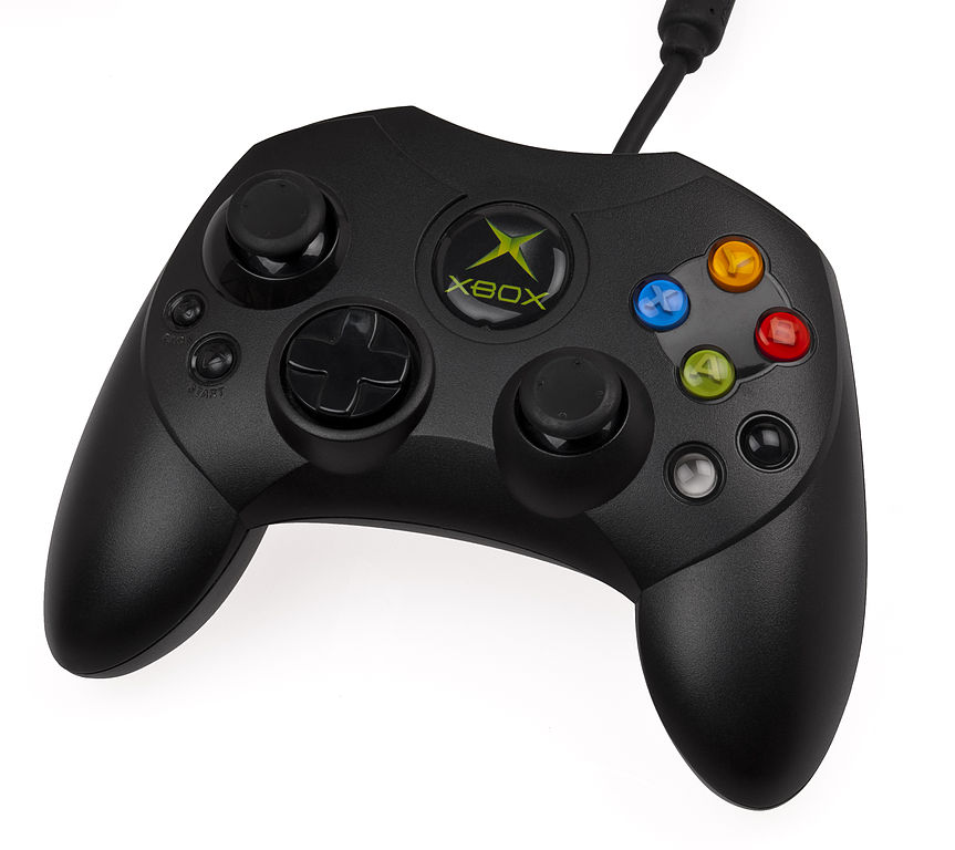 File:Microsoft-Xbox-One-S-Console-wController-L.jpg - Wikipedia