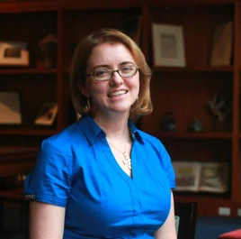 Tui T. Sutherland Profile