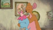 Piglet-big-movie-disneyscreencaps.com-2971.jpg (66 KB) Kanga tickling Piglet