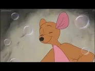 Download (11).jpeg (5 KB) Kanga scrubbing Piglet